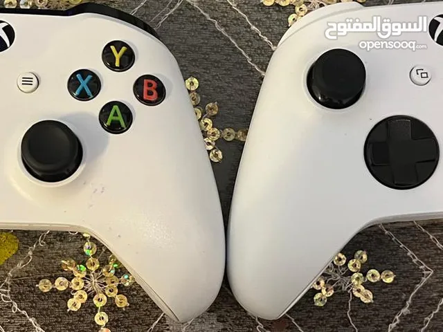 2كنترولر في حالة ممتازة والسعر رخيص