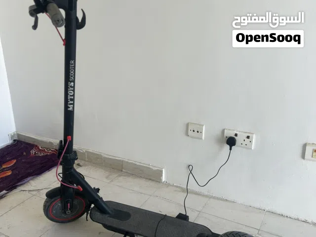 سكوتر وقفي ويمشي على 45