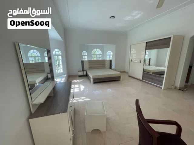 غرف و استديوهات VIP للايجار للعوائل و الموظفين و الطلاب في العذيبه  اول ساكن و الفرش فندقي