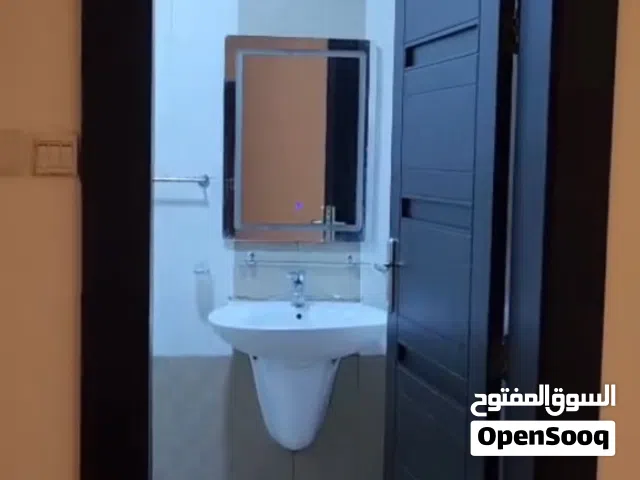 LADIES 3 STAFF or small family of 3 - flat for rent in tubli 3 bedrooms