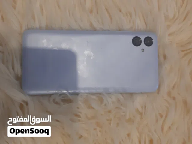 نقالات مستعملة