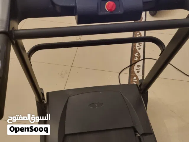 مشاية رياضية استعمال شهر