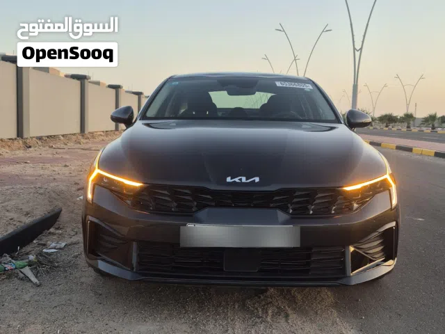 2025 كيا K5 LXS FWD