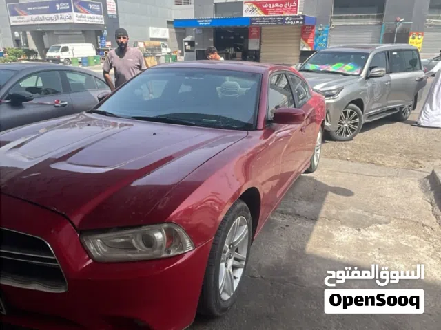 2011 دودج تشارجر R/T
