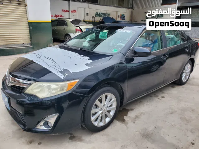 2013 تويوتا كامري XLE