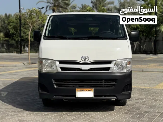 2013 Toyota Hiace Cargo