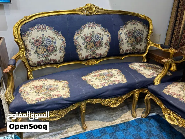 صالون كحلى مدهب