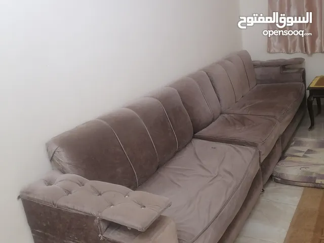 طقم كورنر مستعمل بسعر مغري 40 دينار
