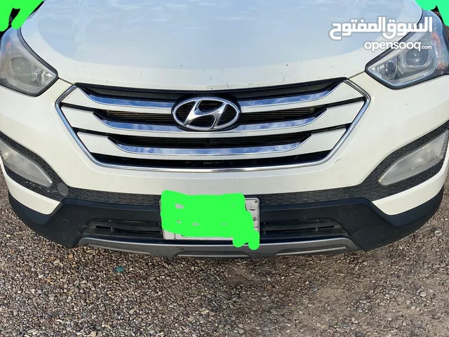 Used Hyundai Santa Fe in Basra