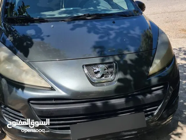 Used Peugeot 207 in Jerash