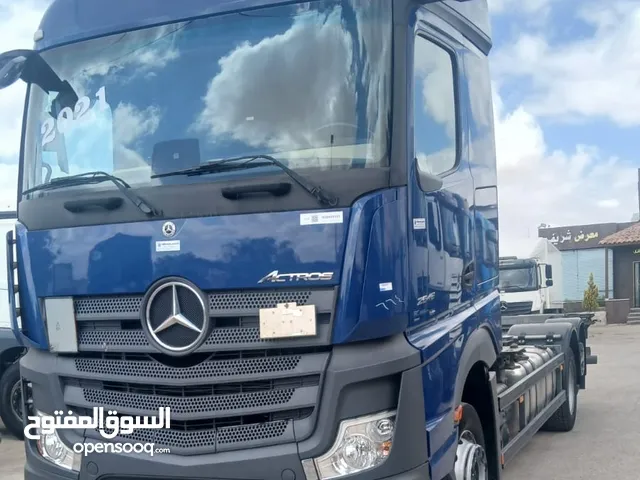 سنجل شاصي مرسيدس اكتروس MP5 قياس 2545 موديل 2021 حرة الماني نخب وبحالة ممتازة