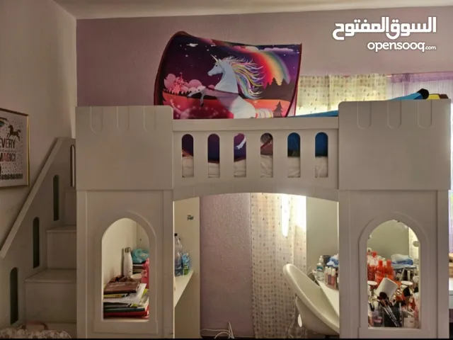 سرير مع مرتبة و 2 مكاتب بحالة جديدة مستعمل اقل من سنه، ، Homecenter