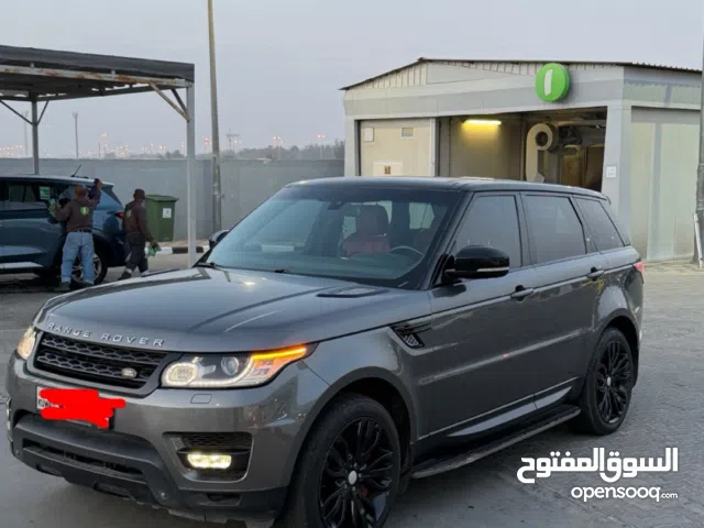 Used Land Rover Range Rover Sport in Farwaniya