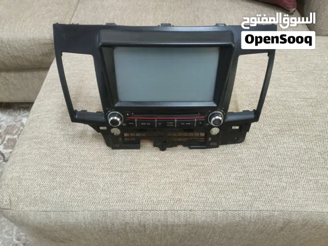 شاشة ميتسوبيشي فراشة ex تبعت الشركة وفريم الشاشة