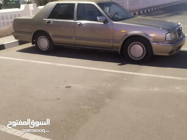 Nissan Other 2000 in Al Batinah