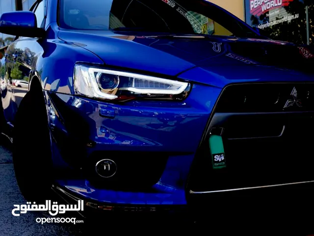 جوز اضوية ميستوبيشي لانسر ex-evo جداد بكرتونة مع ملحقاته من سنة 2007 الى 2015