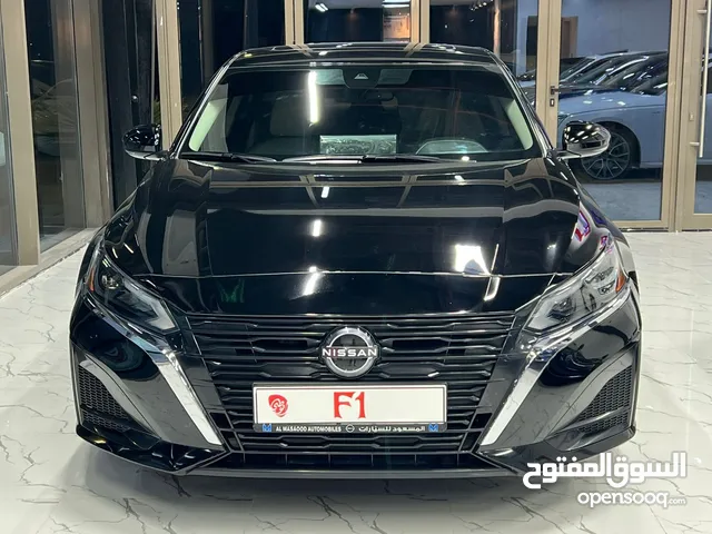 NISSAN ALTIMA SV 2023 GCC Space V4 Full Option Under Warranty Almasood Company/ Very Clean 23,000 KM