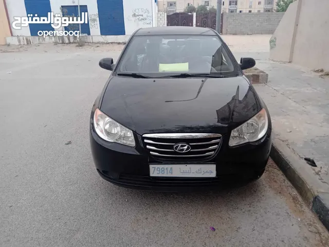 Used Hyundai Avante in Tripoli