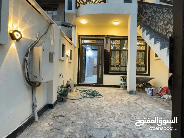 140 m2 2 Bedrooms Townhouse for Rent in Baghdad Qadisiyyah