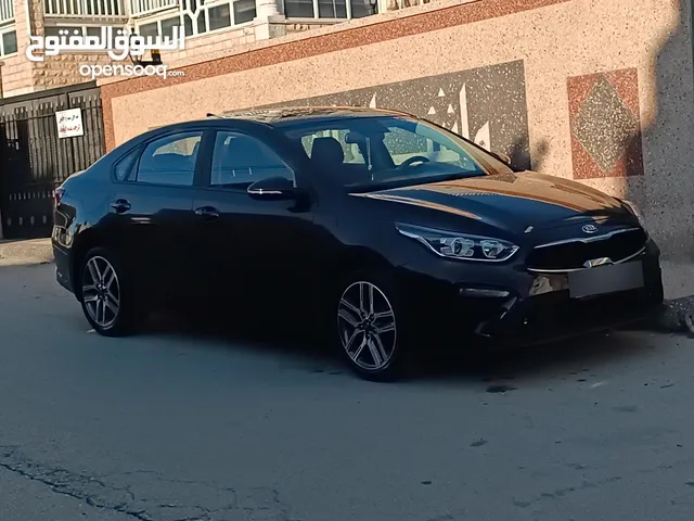 كيا سيراتو 2019 فل الفل ماشيه 40 الف بوضع الشركه