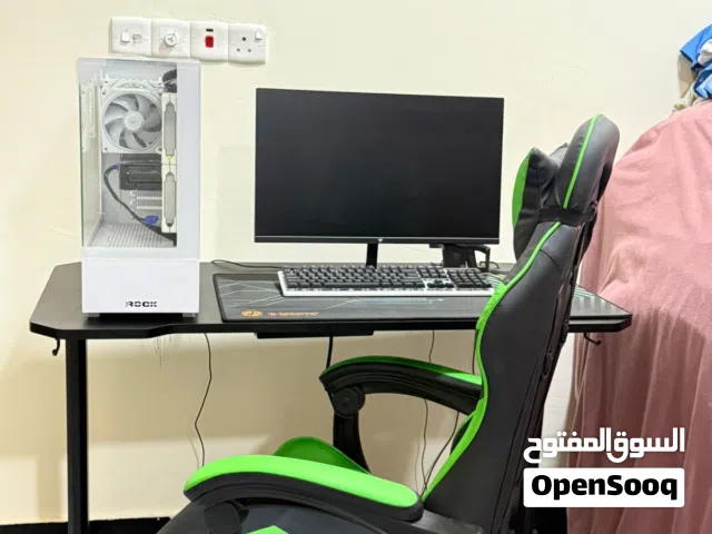 ميز + كرسي كيمنك + حاسبة وكيس جديدات