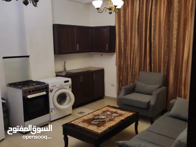 ستوديو مفروش للايجار مقابل مستشفى الجامعة الأردنية خلف كازية توتال بجوار كلية المجتمع العربي