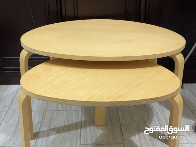 للبيع طاولات نظيفة