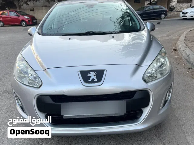 بيجو 308 موديل 2012 اتوماتيك للبيع