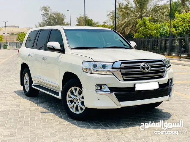 TOYOTA LAND CRUISER GXR 6CYLINDER 2019 MODEL FOR SALE