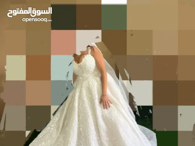 فستان عرس ..
