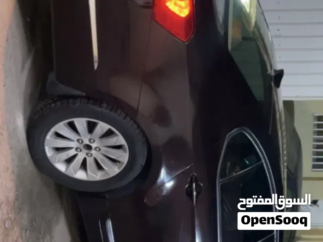 2011 كيا كادينزا Limited