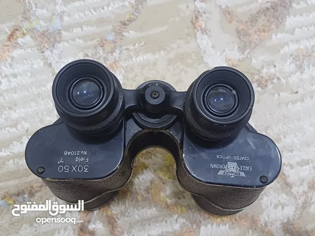 ناظور ياباني قديم اصلي من شركه كراون دقه و وضوح حجم كبير .
