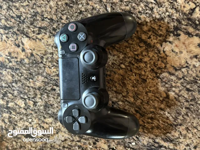 يد تحكّم بلاستيشن 4 اصليه