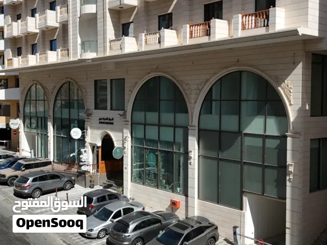 مكاتب للايجار في القرم بمساحات مختلفه-Free spaces Offices for rent in Qurum