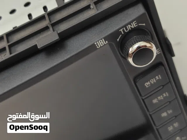 شاشة كيا لوتزي 2010 نظيفة جدا