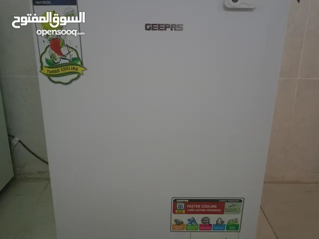 فريزر شبه جديد