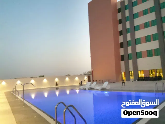 تدريب سباحه وكاراتيه وأساليب الدفاع عن النفس وتأهيل اللاعبين للبطولات المحلية والدولية