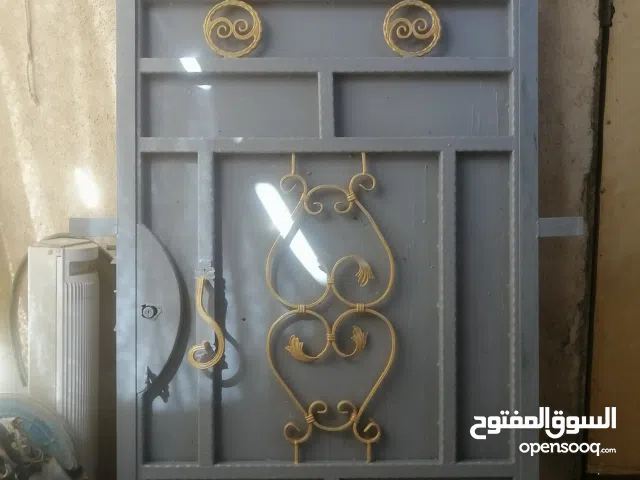 باب حديد جديد