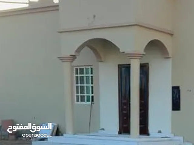 170 m2 2 Bedrooms Townhouse for Sale in Al Wustaa Al Duqum
