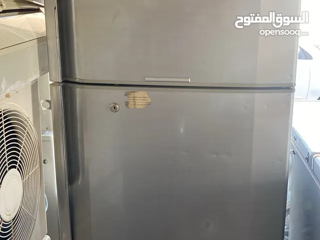 Hitachi Large size Fridge Used In good condition