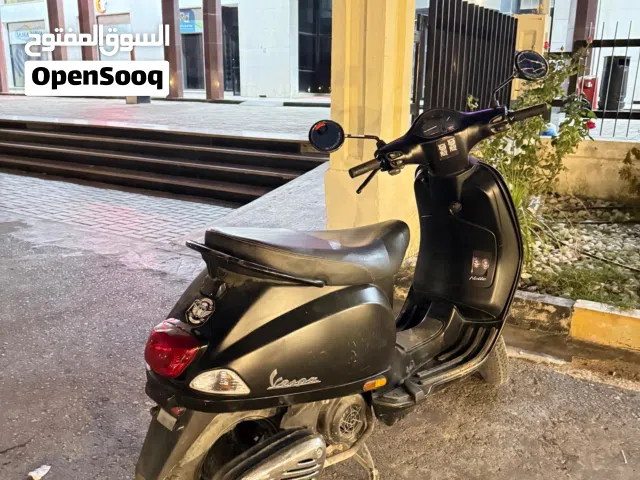 فيسبا ايطاليه اصليه محرك 125 من الوكيل