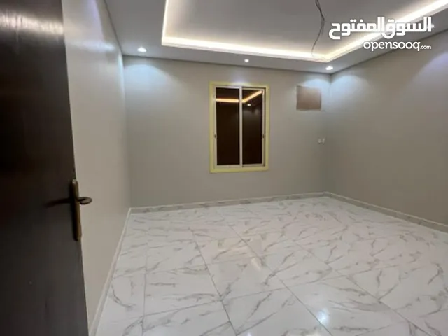 1000 m2 5 Bedrooms Apartments for Sale in Jeddah Prince Abdulmajeed
