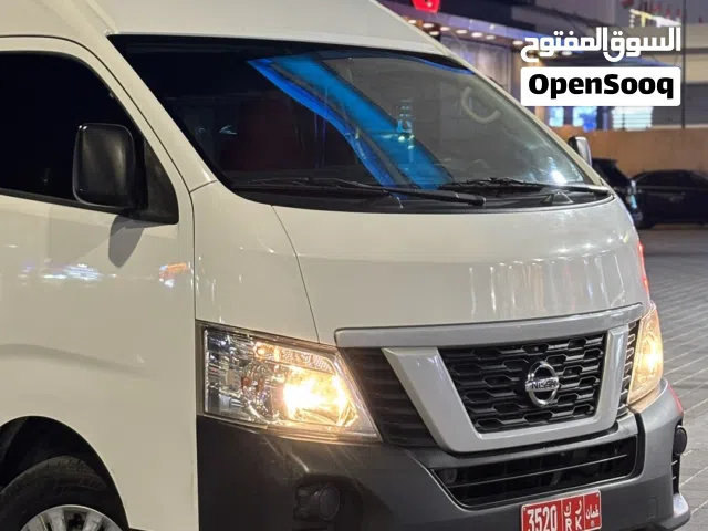 نيسان أورفان 2020 بحالة ممتازة مع مواصفات خليجية وميزات متكاملة