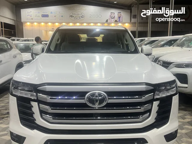 Toyota Land Cruiser 2024 in Al Riyadh