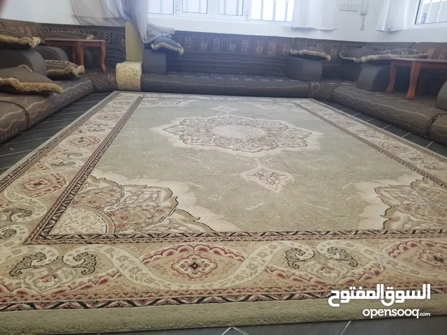 سجاد تركي هانوفر نخب أول مليون و نص غرزة بالمتر 5 نجوم مقاس 2 × 3 متر سمك محترم زيتوني اخضر بيج