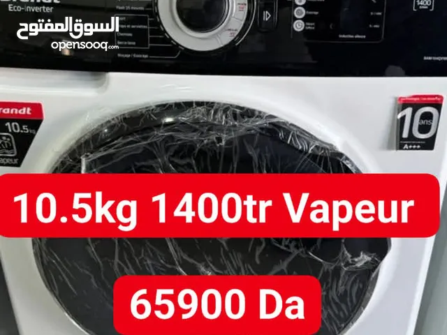 Samsung Smart 43 inch TV in Algeria