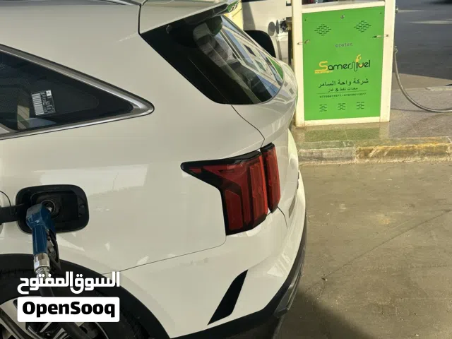 Used Kia Sorento in Basra
