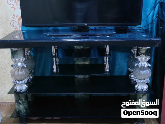 ميز تلفزيون