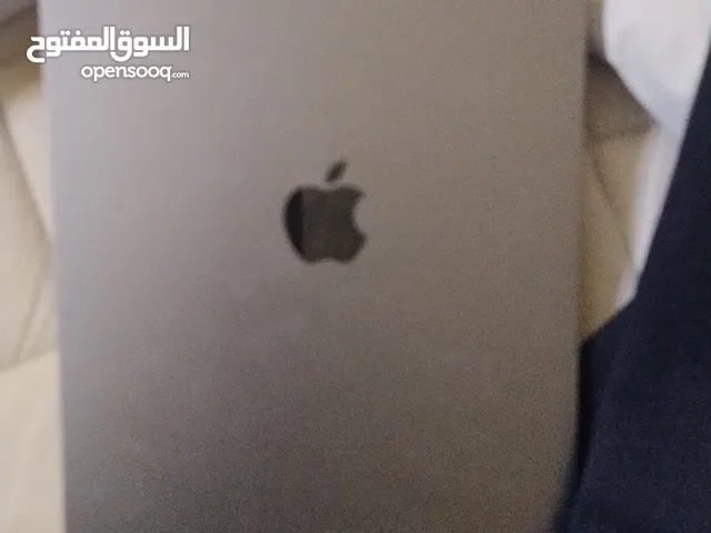 Apple iPad 128 GB in Al Riyadh