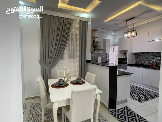 شقة راقيه جديدة للبيع بالاثاث في مدينة طرابلس منطقة الدريبي جهة شارع الخروبة بالقرب من طريق الدائري
